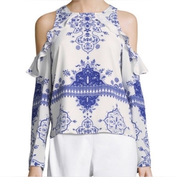 Lovers + Friends White and Blue Long sleeve ruffle shoulder cut out blouse, XS - Picture 6 of 7